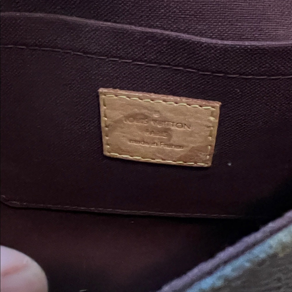 3016  MonogramCrossbody Bag with Gold Chain - Picture 9 of 10